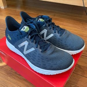 New Balance Fresh Foam Beacon V2